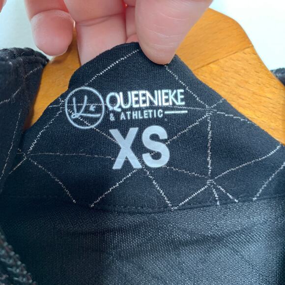 QueenieKe women's black geometric print full zip slim fit running jacket XS - Picture 7 of 9